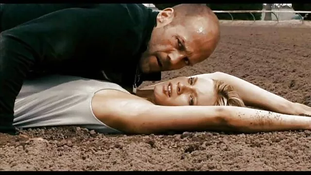 德国女孩，红色的，奴隶，肛门，拿起鞭子给她的屁股 泰米尔女孩性别的视频