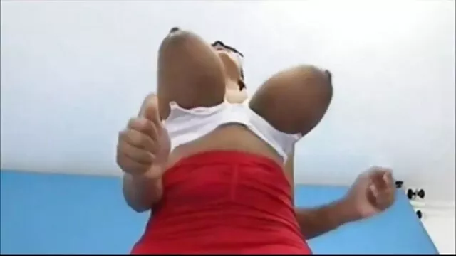 妻子拉屎拉丁 热妈妈做爱