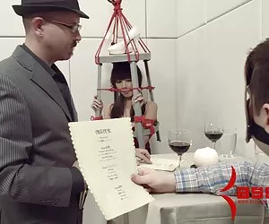 我咄咄逼人的心让丈夫嫉妒 夫妇性别的视频