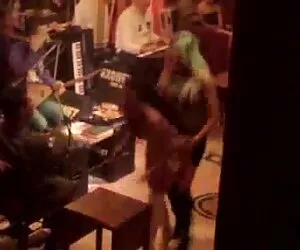 交换阶段与50夫妇的关系 金发碧眼的色情片