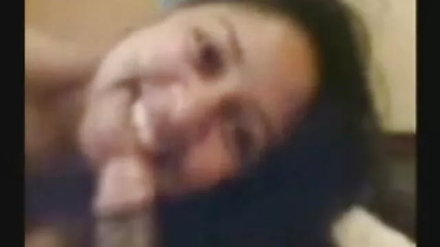 倔强的姐姐带着刀子痛心疾首 打手枪