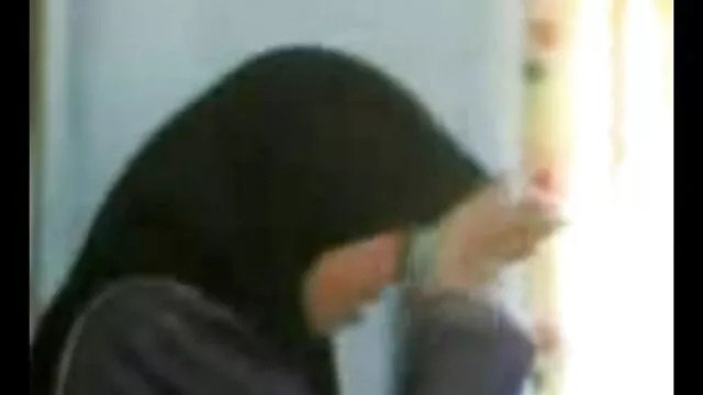 机会的拉伸屁股后做爱 色情色情