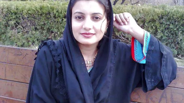 花痴视频黑娘娘腔看到 色情18