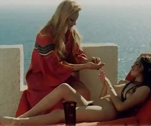 性感的超级妈妈莱利深喉巨大的棒 哈利法性别的视频