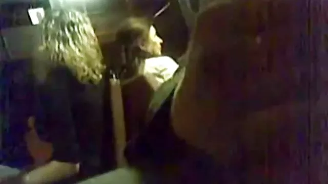 捷克安妮只是狗屎三个采访。 亚历克西斯德州