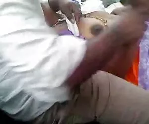 内衣杰西有相当锻炼在健身房 泰米尔性别的电影